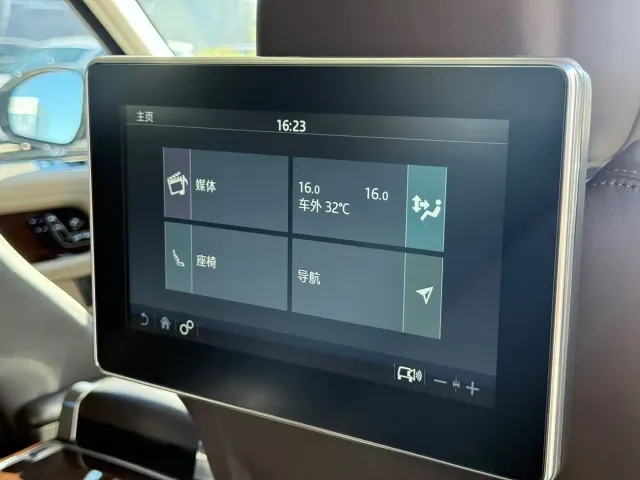 Land Rover Range Rover — Фото автомобиля 19