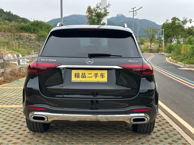 Mercedes-Benz GLE-Class — Фото автомобиля 17