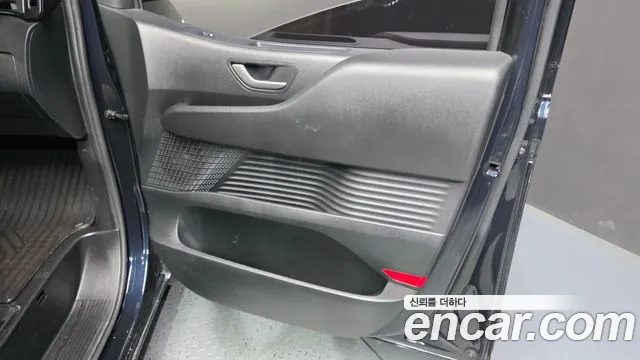 Hyundai Staria Staria Карго 5 мест — Фото автомобиля 24