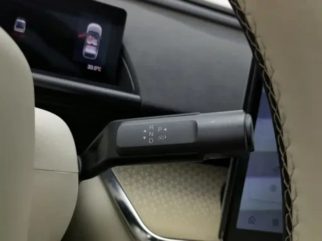 Toyota BoZhi 3X — Фото автомобиля 13