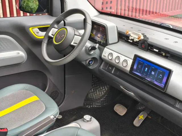 Wuling Hongguang Mini EV — Фото автомобиля 8