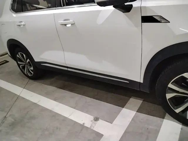 Wuling Asta — Фото автомобиля 20