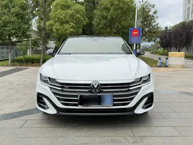 Volkswagen CC — Фото автомобиля 7
