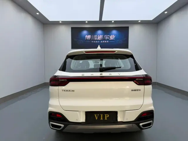 Chery Tiggo 8 — Фото автомобиля 5