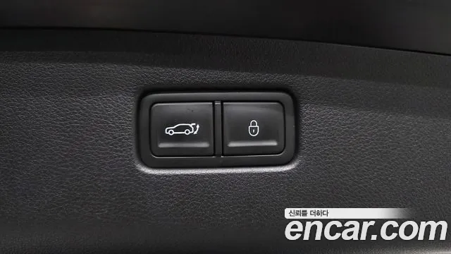 Genesis GV70 2.5T Бензин AWD — Фото автомобиля 24