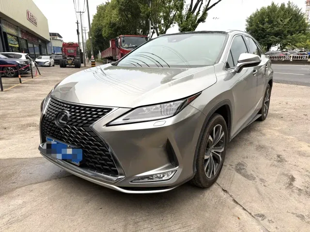 Lexus RX — Фото автомобиля 2