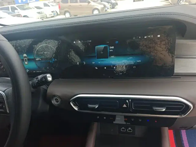 Jetour X90 Plus — Фото автомобиля 12