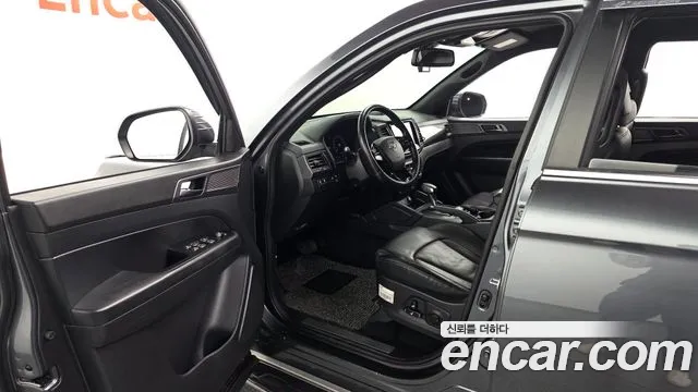 KG_Mobility_Ssangyong Rexton Новый Rexton Sport Дизель 2.2 4WD — Фото автомобиля 9