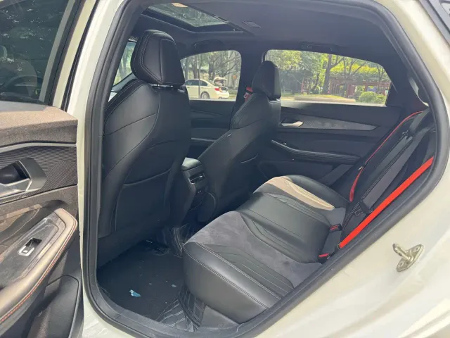 Geely Binrui — Фото автомобиля 5