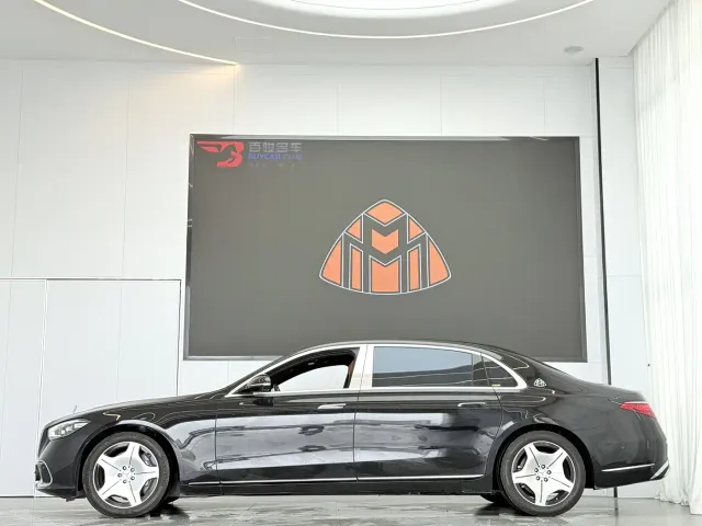 Mercedes-Benz Maybach S-Class — Фото автомобиля 16