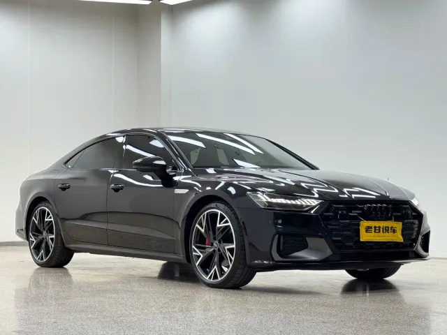 Audi A7L — Фото автомобиля 3
