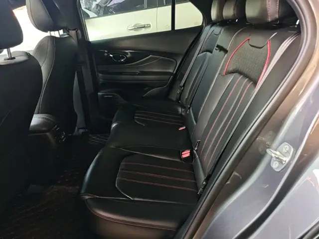 GAC Trumpchi Emkoo — Фото автомобиля 16
