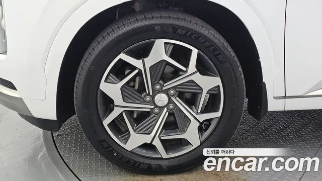 Hyundai Palisade Palisade Дизель 2.2 2WD — Фото автомобиля 5
