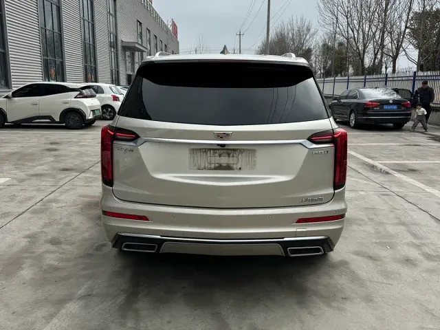 Cadillac XT6 — Фото автомобиля 7