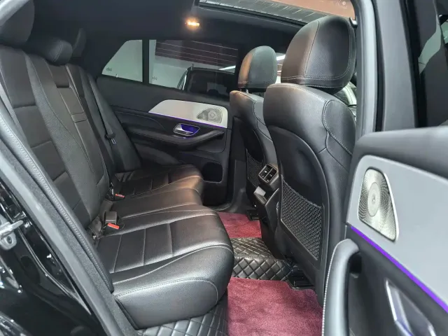 Mercedes-Benz GLE-Class — Фото автомобиля 10