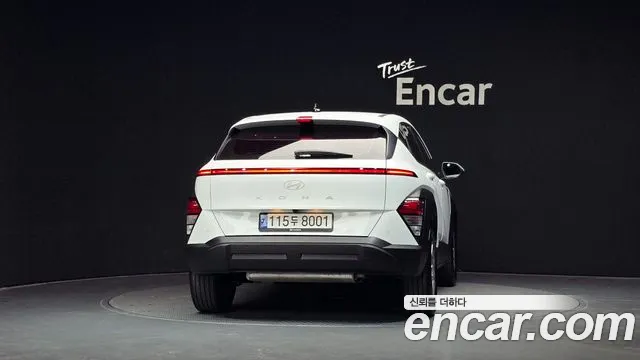 Hyundai Kona SX2 — Фото автомобиля 4