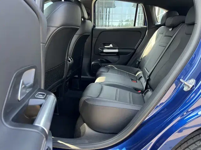 Mercedes-Benz GLA-Class — Фото автомобиля 10