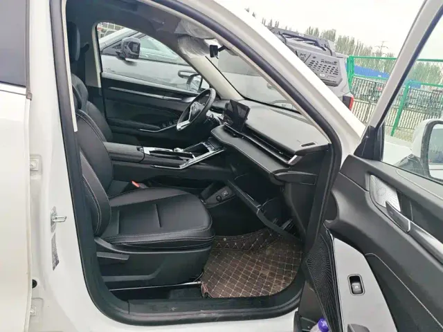 Haval H6 — Фото автомобиля 8