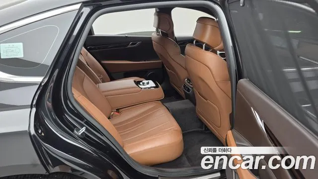Genesis G80 RG3 — Фото автомобиля 12