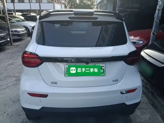 Leapmotor Leapmotor T03 2023 310 Light Edition — Фото автомобиля 5