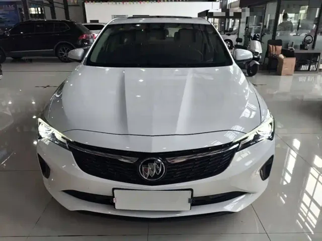 Buick Verano — Фото автомобиля 2