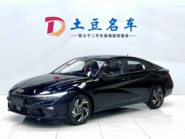 Фотография автомобиля — Hyundai Elantra
