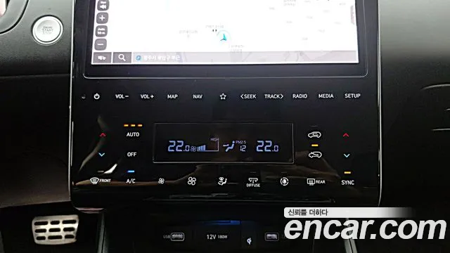 Hyundai Tucson Tucson (NX4) Бензин 1.6 турбо 2WD — Фото автомобиля 12