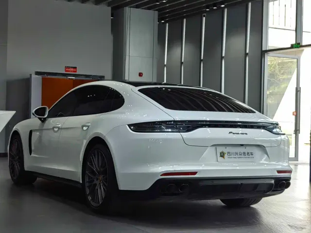 Porsche Panamera — Фото автомобиля 4