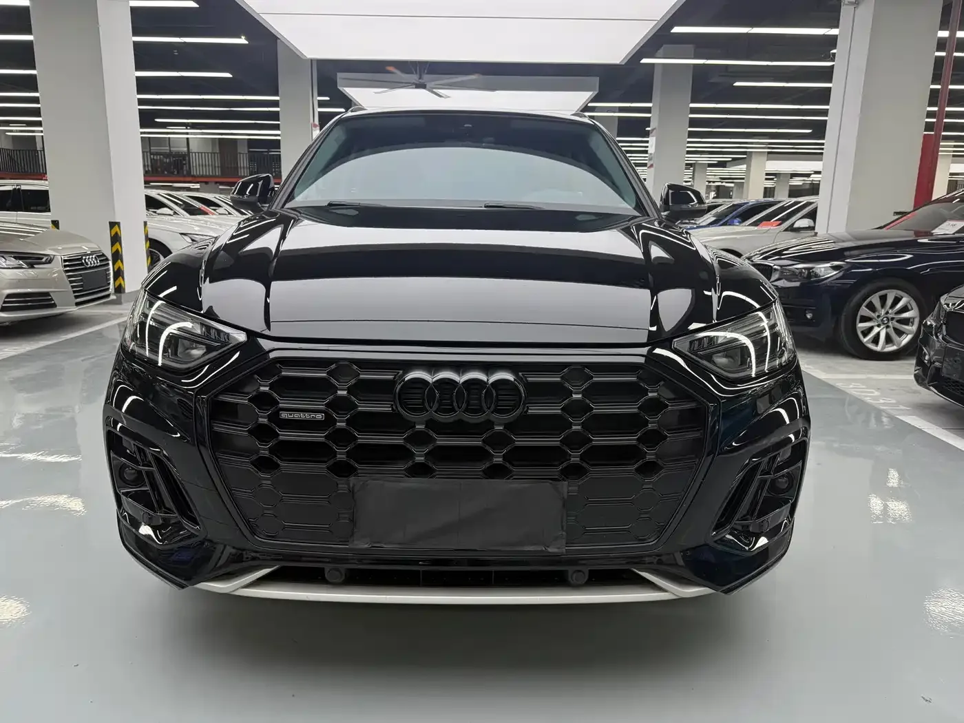 Audi Audi Q5L 2022 45T Luxury Dynamic — Фото автомобиля 2