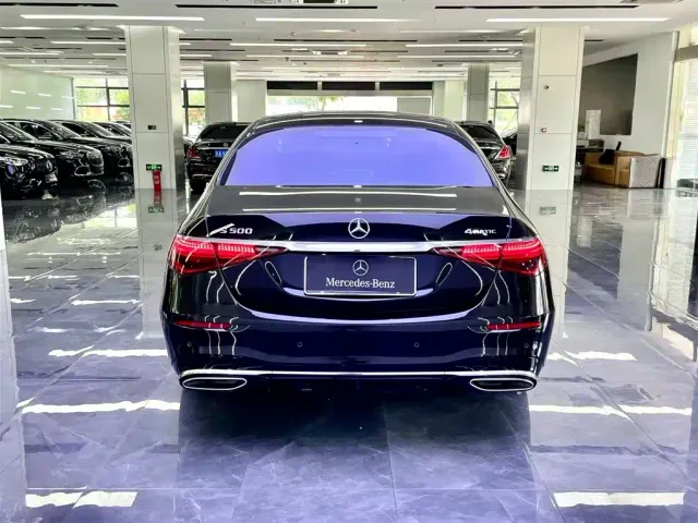 Mercedes-Benz S-Class — Фото автомобиля 5