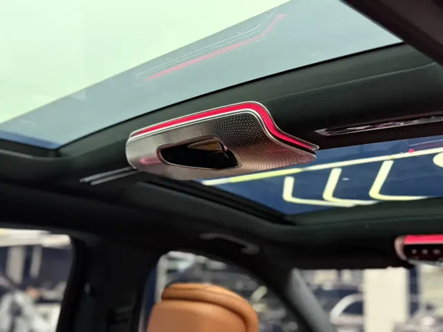 Mercedes-Benz S-Class — Фото автомобиля 8
