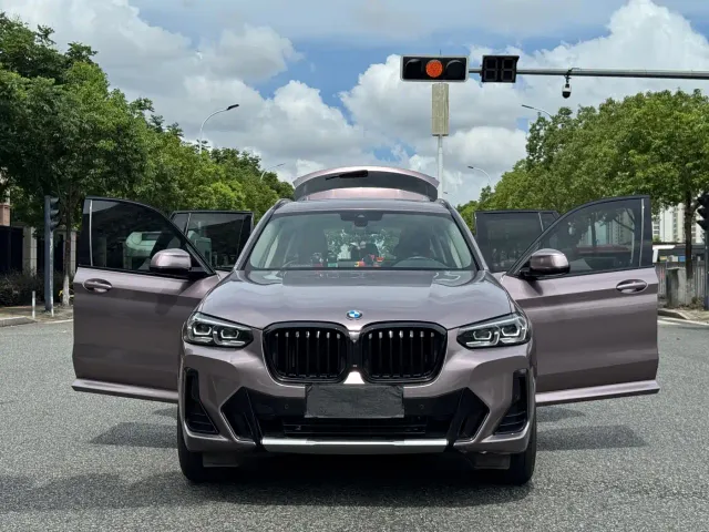 BMW X3 — Фото автомобиля 16