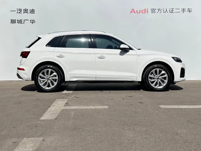 Audi Q5L — Фото автомобиля 5