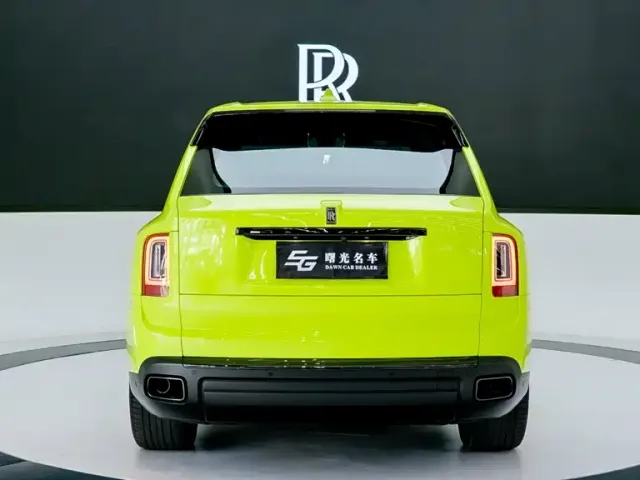 Rolls-Royce Cullinan — Фото автомобиля 6