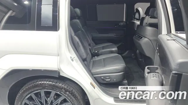 Hyundai Santa Fe MX5 — Фото автомобиля 17