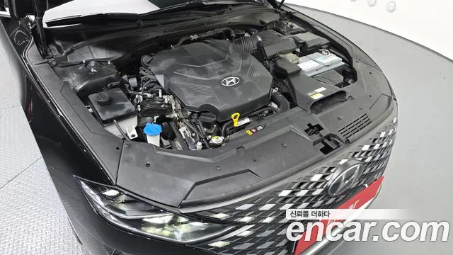 Hyundai Grandeur — Фото автомобиля 6