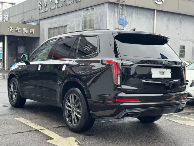 Cadillac XT6 — Фото автомобиля 7