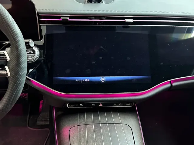 Mercedes-Benz E-Class — Фото автомобиля 13