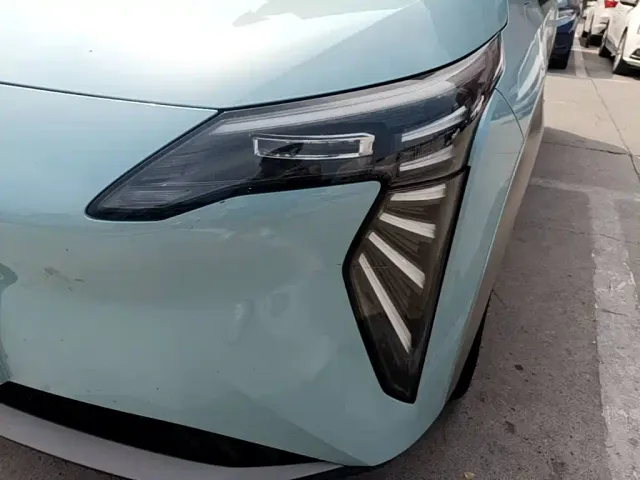 GAC Aion Y — Фото автомобиля 23