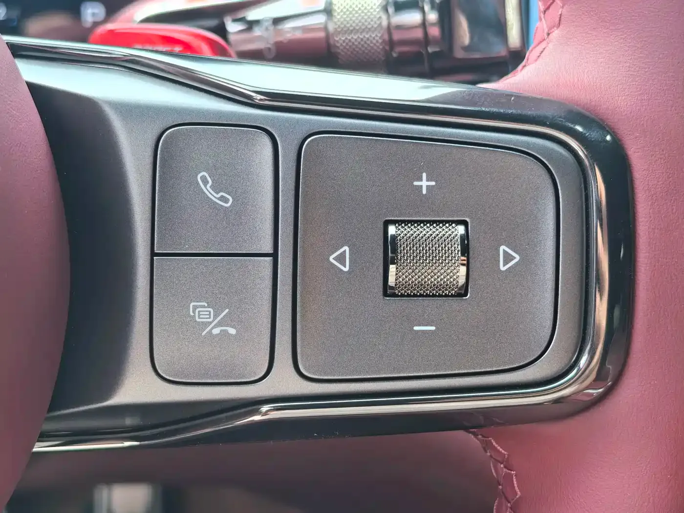 Denza Denza Z9GT 2026 Model Yi San Fang Flash Charge Honor Edition — Фото автомобиля 15