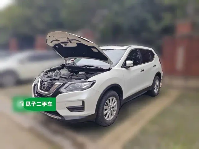 Фотография автомобиля — Nissan X-Trail