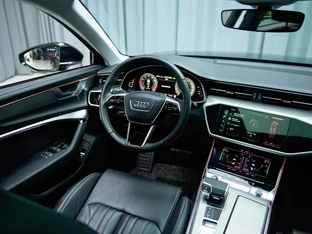 Audi A6L — Фото автомобиля 10