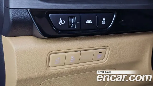 Kia Carnival Generation 4 — Фото автомобиля 27