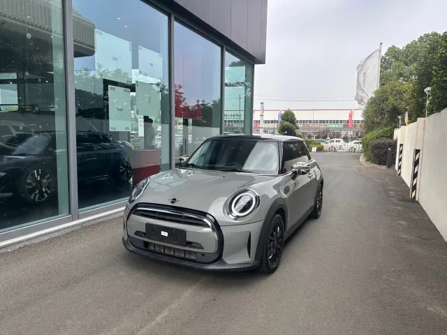 Фотография автомобиля — MINI Hatch