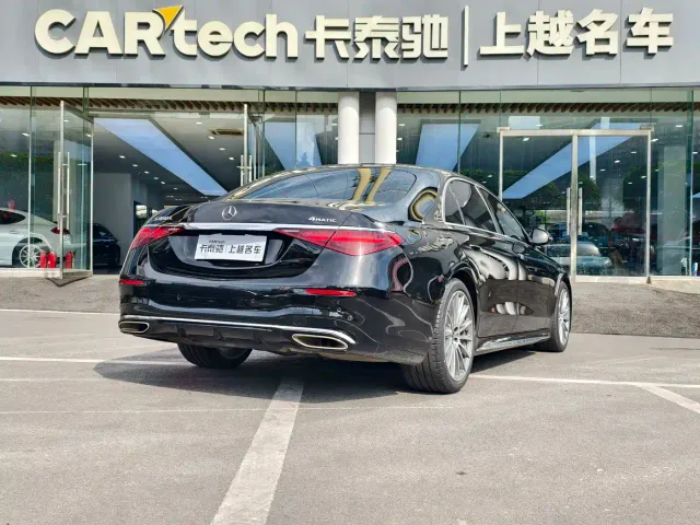 Mercedes-Benz S-Class — Фото автомобиля 3