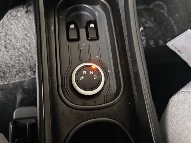 Wuling Hongguang Mini EV — Фото автомобиля 13