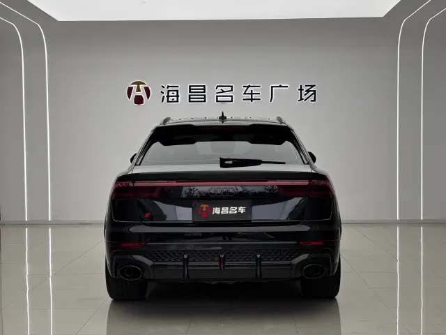 Audi RS Q8 — Фото автомобиля 18