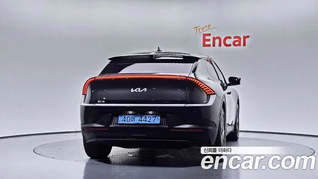 Kia EV6 — Фото автомобиля 4