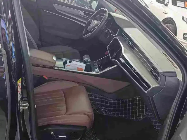 Audi A6L — Фото автомобиля 4