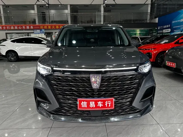 Roewe iMAX8 — Фото автомобиля 18